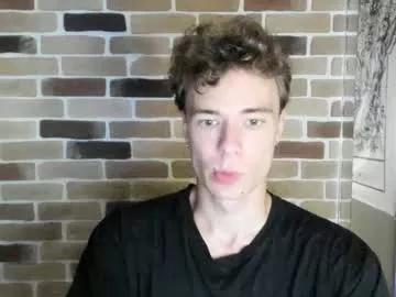 idkiww from Chaturbate