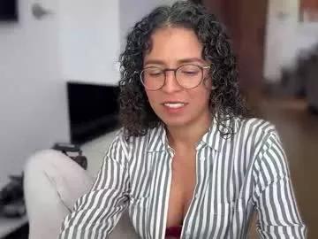 illaroom from Chaturbate