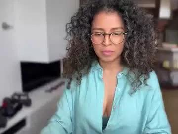 illaroom from Chaturbate