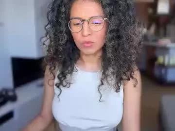 illaroom from Chaturbate