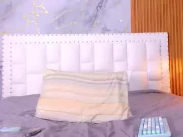 indiancutiie from Chaturbate