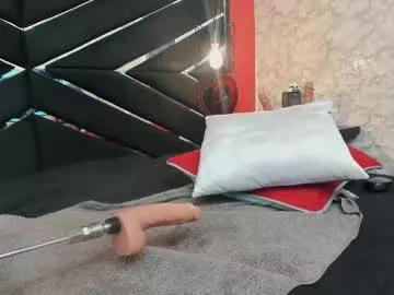 ivisbouncyass from Chaturbate