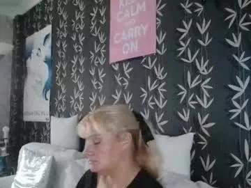 jakkilouise from Chaturbate
