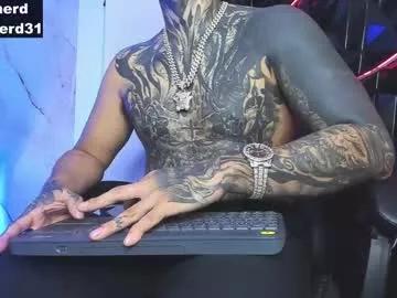 jaxxxonherd from Chaturbate
