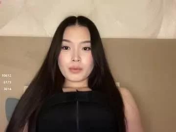 jennie_yung from Chaturbate