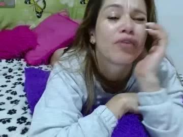 jessi_robertss from Chaturbate