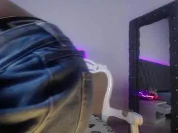 jullian_ricci from Chaturbate