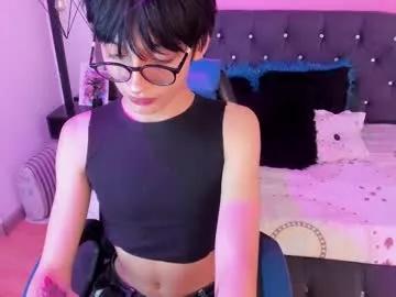 juuli_ross_ from Chaturbate