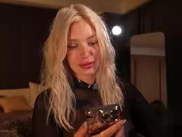 kinkylina_ from Chaturbate