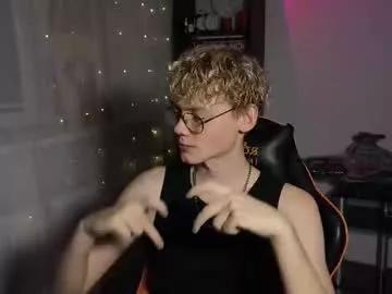kirill_20_cm from Chaturbate