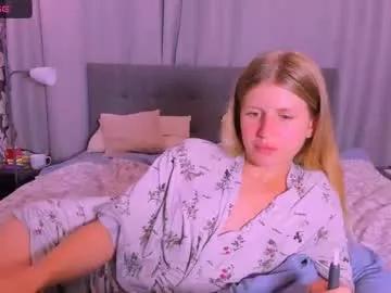kirraa_ from Chaturbate