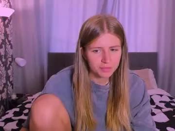 kirraa_ from Chaturbate