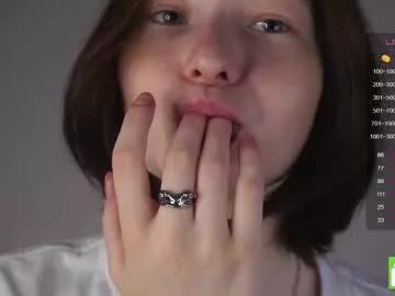 kisskiss_mourmeow from Chaturbate