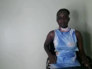 kisssmiles from Chaturbate