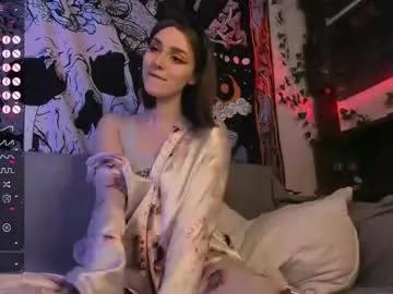 kissthasky from Chaturbate