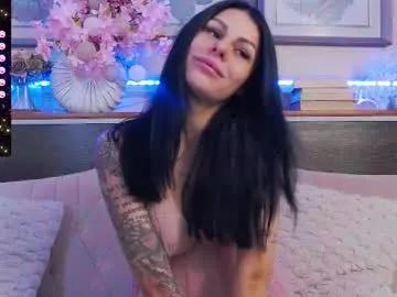 kittiexmoon from Chaturbate