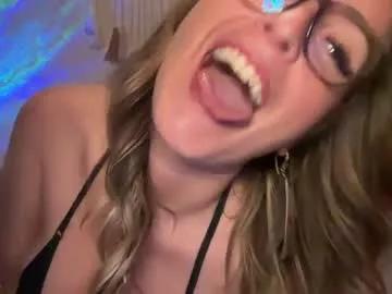 Kristi_sinner from Chaturbate