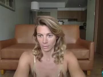 lailagetsnaked from Chaturbate