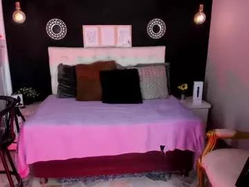 Lala_pantyhose from Chaturbate