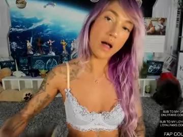 lana_del_bae from Chaturbate