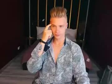 Lawrence_miles from Chaturbate