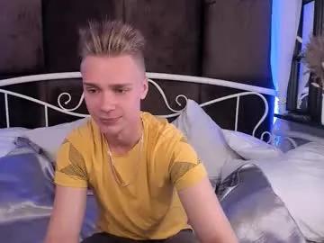 Lawrence_miles from Chaturbate