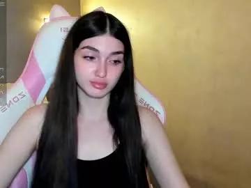 leila_4ever from Chaturbate