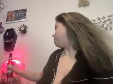 libbydeetzxxx from Chaturbate