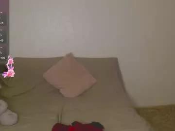 lilhornyprincess from Chaturbate