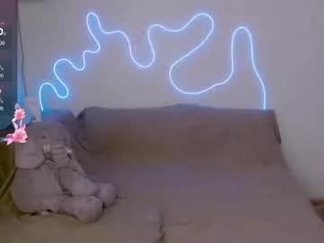lilhornyprincess from Chaturbate