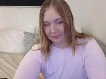 lilleambi from Chaturbate
