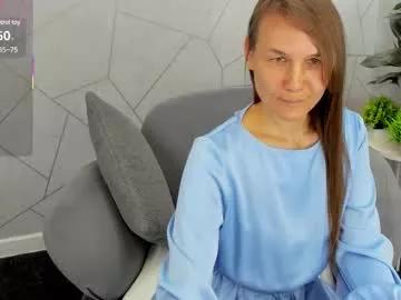 lillian_white1 from Chaturbate