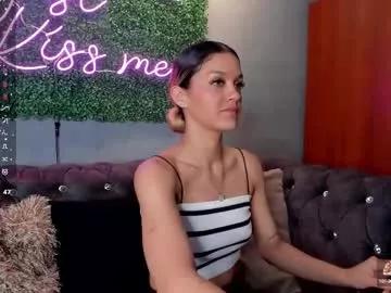 lillymaxwell from Chaturbate