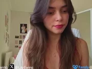 lilyewing_ from Chaturbate