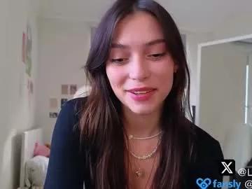 lilyewing_ from Chaturbate