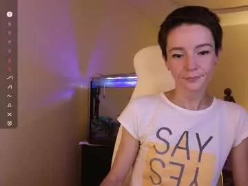 litllle_alis_a from Chaturbate