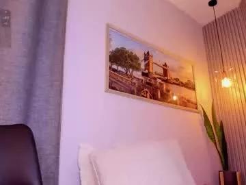 little_caprice_x from Chaturbate