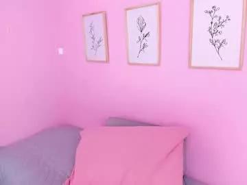little_effy18_ from Chaturbate