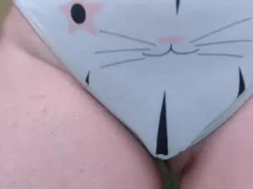 little_pearl_ from Chaturbate