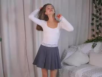 little_poetry from Chaturbate