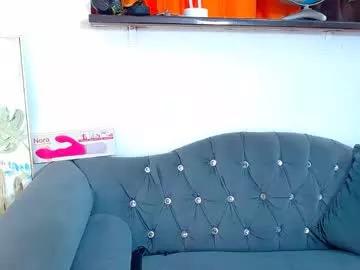 littlesophia_ from Chaturbate