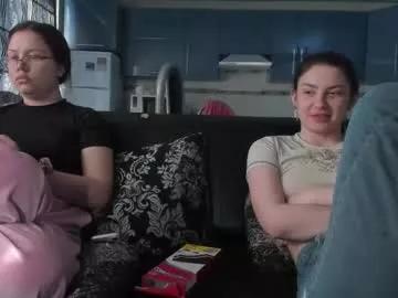 lizzi_muur from Chaturbate