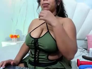 lizzie_williamss from Chaturbate