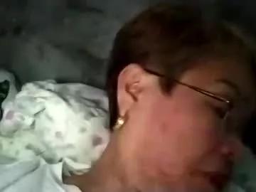 lolamommie from Chaturbate