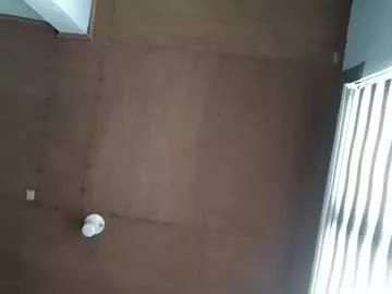 lolamommie from Chaturbate