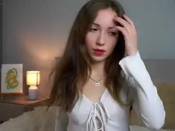 Loriamarzinske from Chaturbate