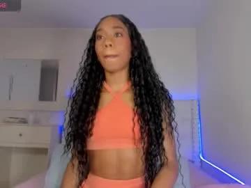 Loveit_hermione from Chaturbate