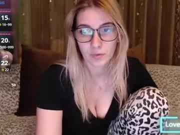lovingfeetheels from Chaturbate is Freechat