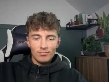 Luciancrowe from Chaturbate