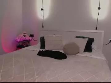 ly_lydia from Chaturbate
